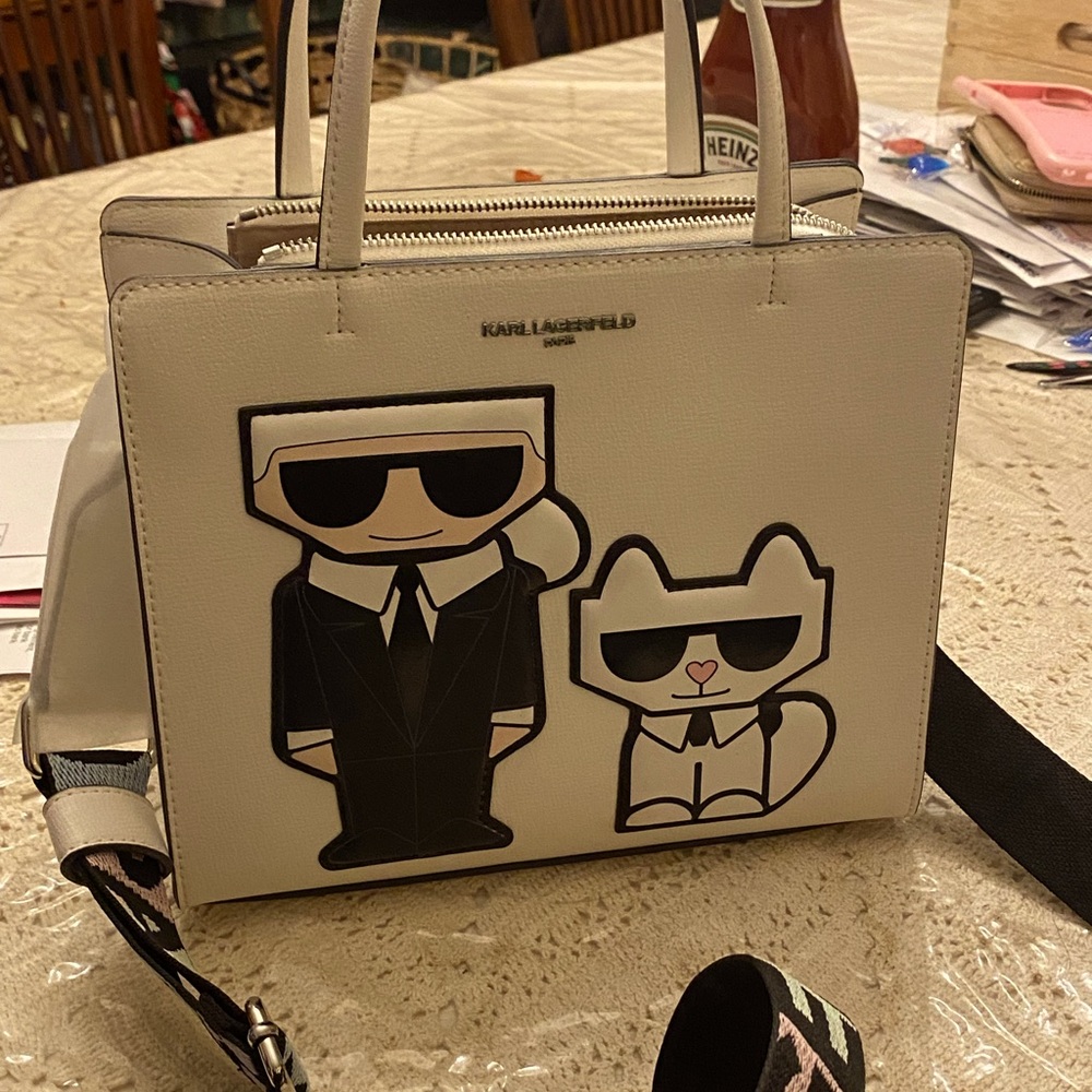 New without tags. White Karl Lagerfeld bag with cat